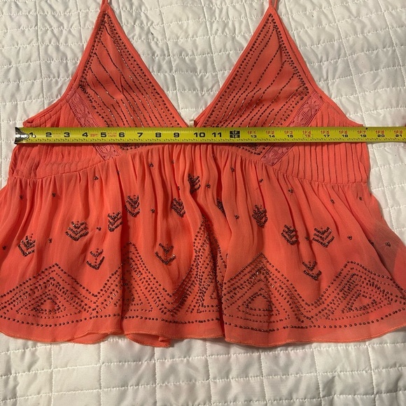 Free People Lost In You Coral Beaded Spaghetti Strap Crop Top NWT SIZE L - Picture 12 of 12